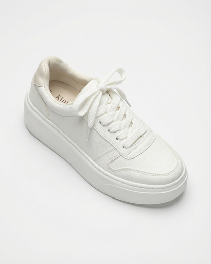 Abril White