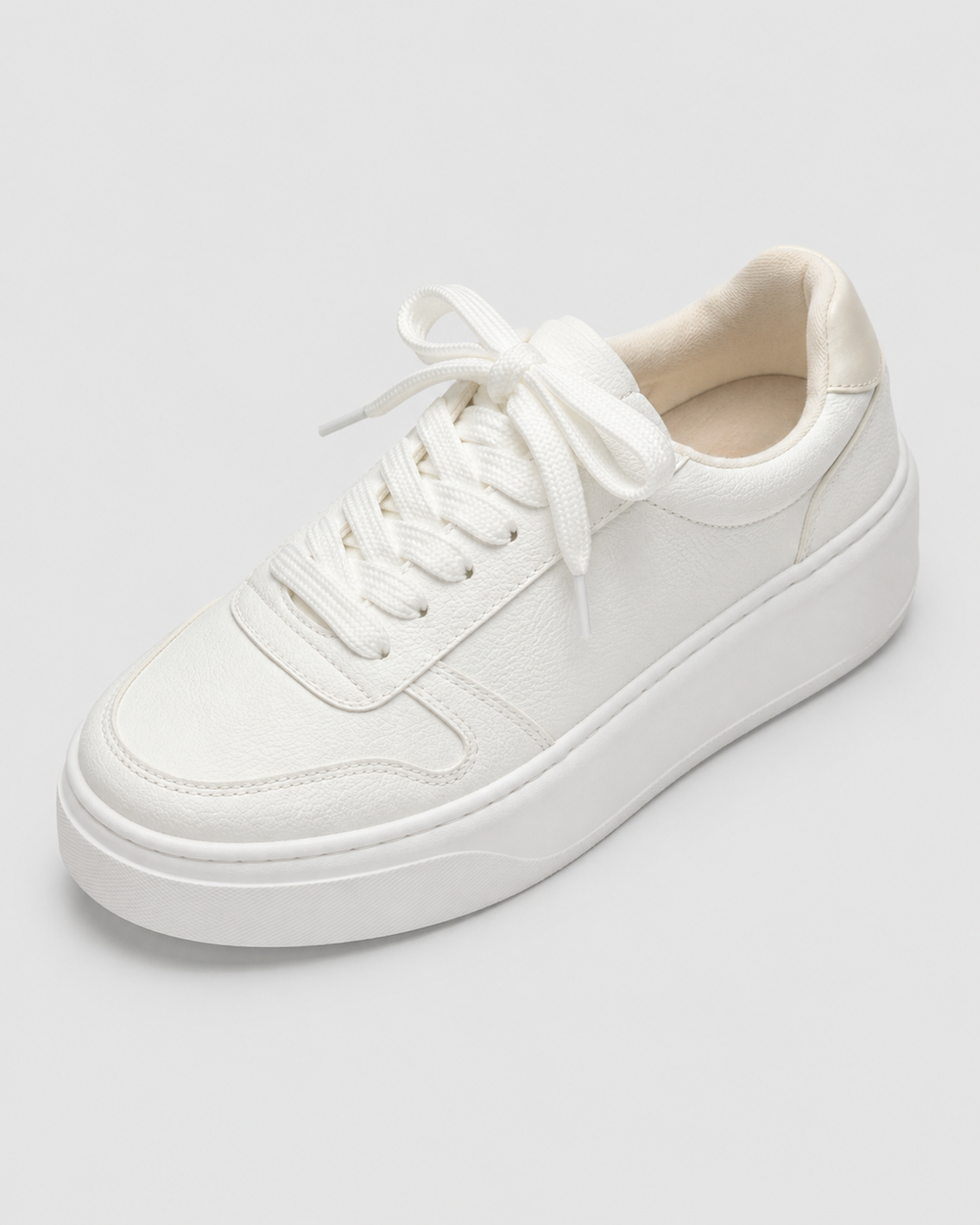 Abril White